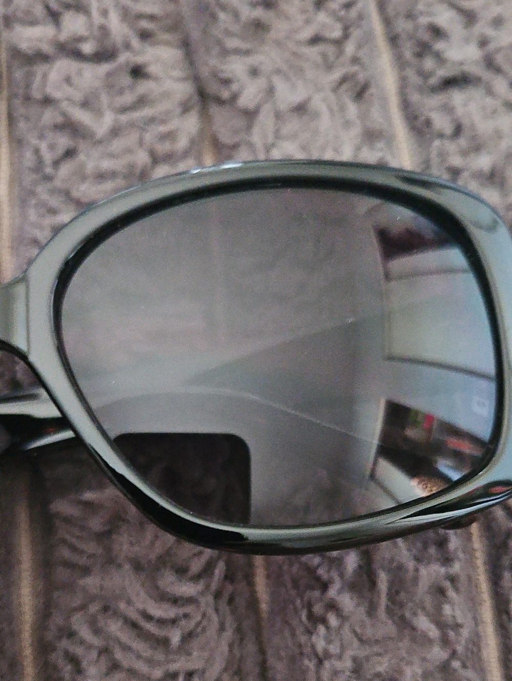 FOSSIL  VINTAGE. thick-frame rectangle Designer sunglasses. - Picture 8 of 8